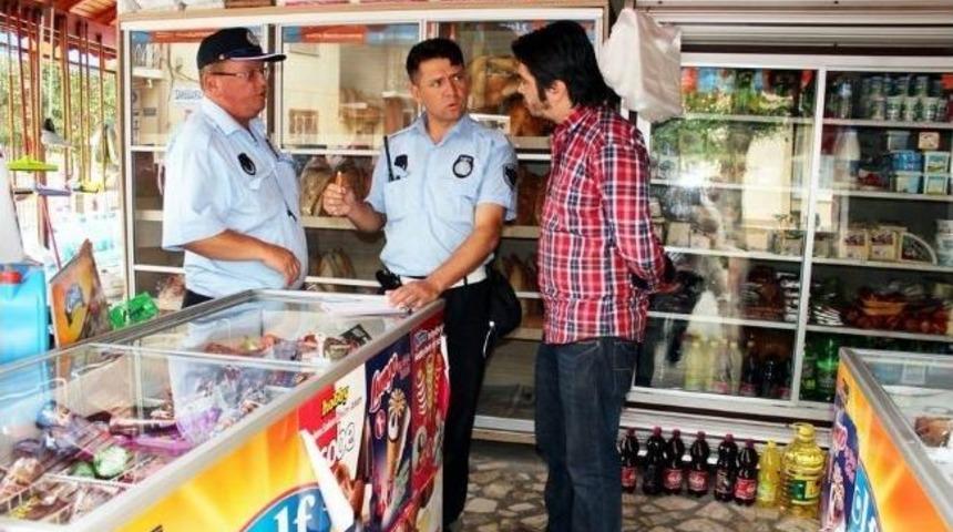 Edremit Zabıtasının Kaldırım İşgali Mücadelesi