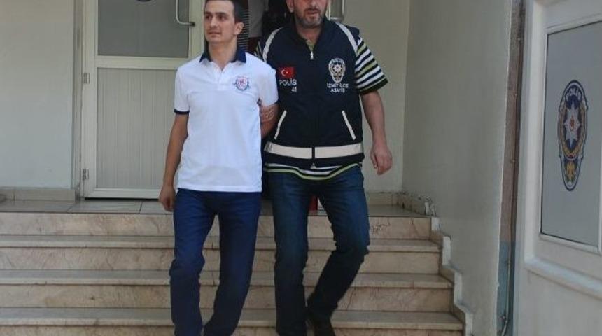 Polisi G&ouml;r&uuml;nce Silahı Yola Attılar