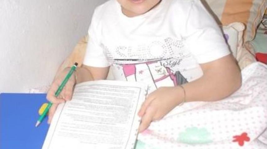 Evindeki Yatağında Sınava Girdi