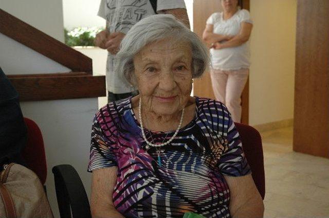 Ser&ccedil;e Saraylar Ve Anadolu Evleri Urla&rsquo;da 1