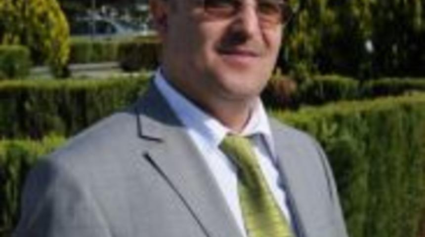 &Ouml;zg&ouml;ren Ak Parti&rsquo;den aday mı oluyor