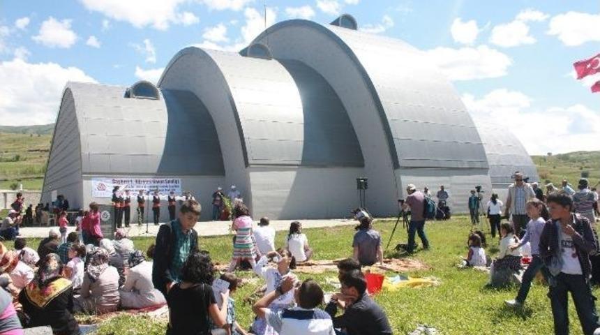 Bayburt 1. &Ouml;ğrenci Sanat Şenliği Final Programı İle Sona Erdi