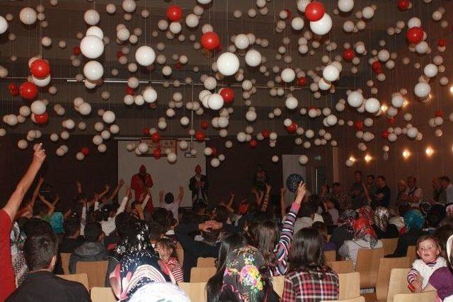 Bayburt 1. Öğrenci Sanat Şenliği Final Programı İle Sona Erdi 1