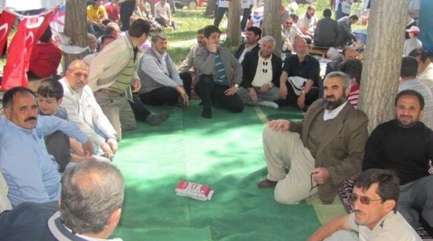 Memur-sen &Uuml;yeleri Geleneksel 5. Piknik Ş&ouml;leninde Bir Araya Geldi