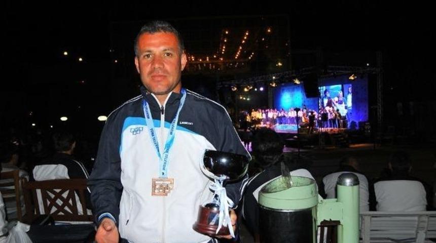 Duvarcı, Olimpiyatlarından 2&rsquo;inci Olarak D&ouml;nd&uuml;