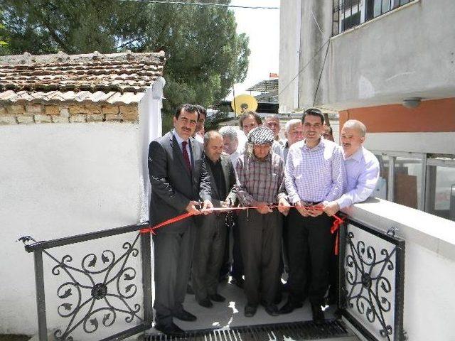 Restorasyonu Tamamlanan Karpuzlu Çarşı Cami İbadete Açıldı