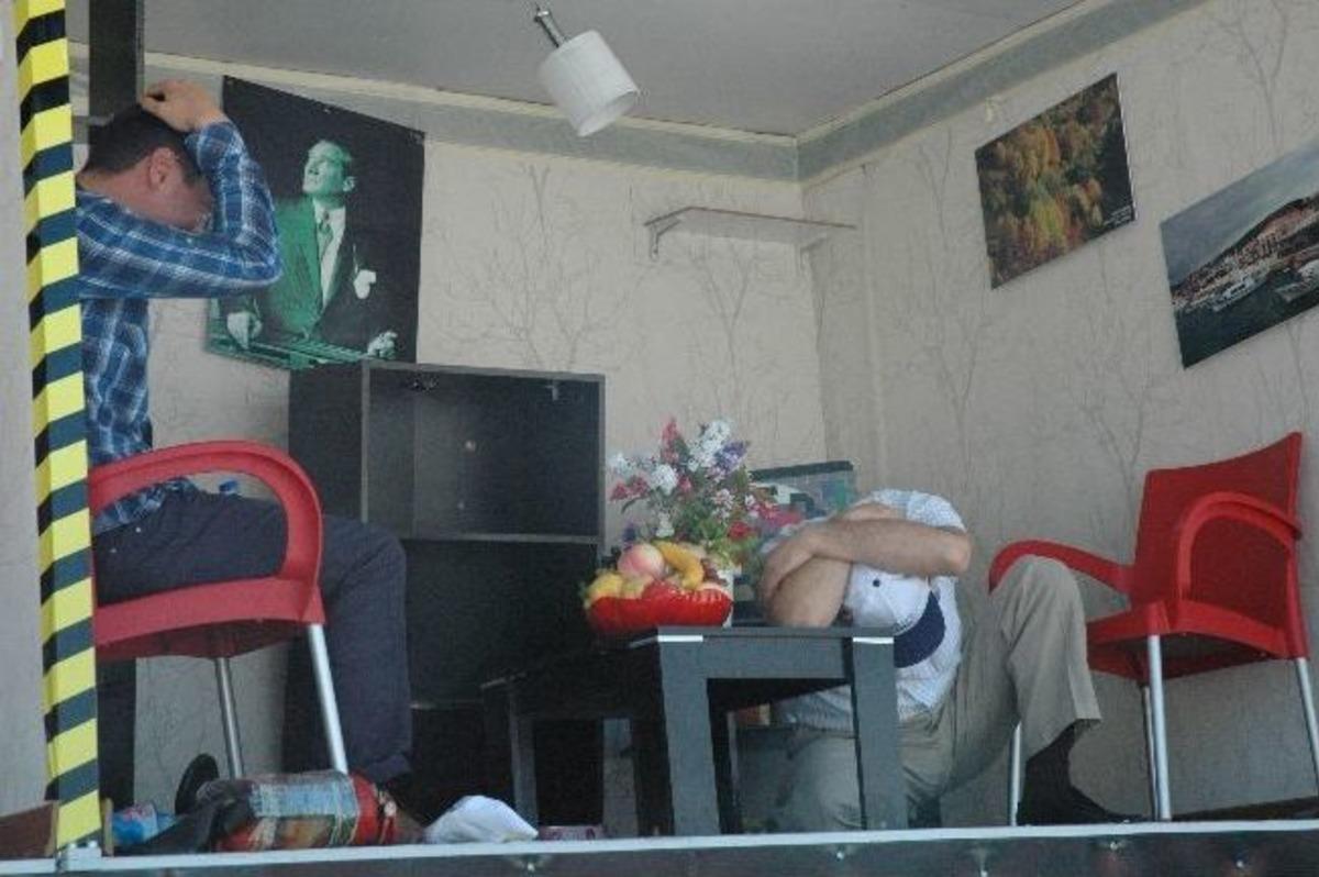 Sakaryalı &Ouml;ğrenciler 7,4&rsquo;l&uuml;k Depremi Yeniden Yaşadı