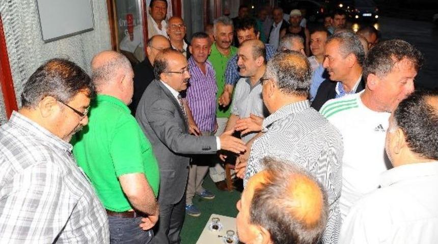 Başkan G&uuml;mr&uuml;k&ccedil;&uuml;oğlu Ayasofya Mahallesinde Vatandaşı Dinledi