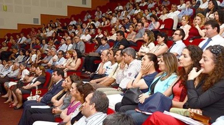 Me&uuml;'de Kaliteye Emek Verenler &Ouml;d&uuml;llendirildi