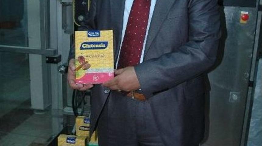 Komgıda, &Ccedil;&ouml;lyak Hastaları İ&ccedil;in Meyveli Ve Sade İrmik &Uuml;retti