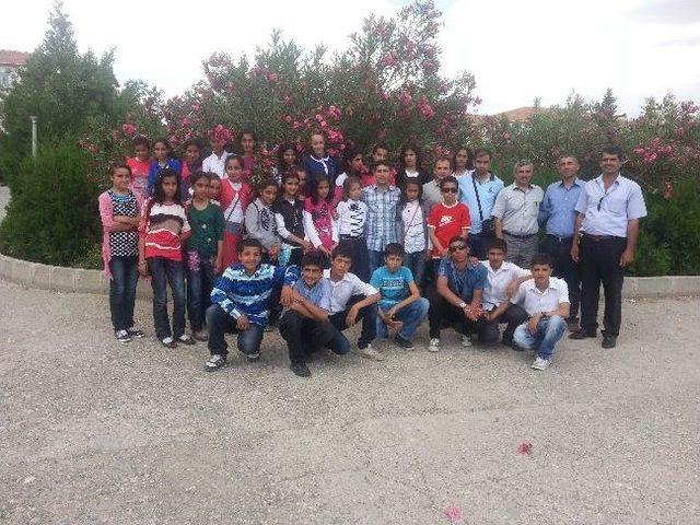 Sincik Ortaokulunun Başarılı &Ouml;ğrencileri Gezide 1