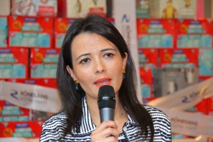 Rönesans Eğitim Vakfı 20 Bin Kitap Bağışladı G4