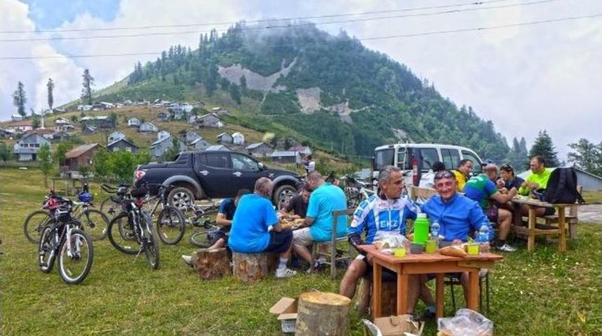 Eşsiz Doğaya Karşı Pedal &Ccedil;evirdiler