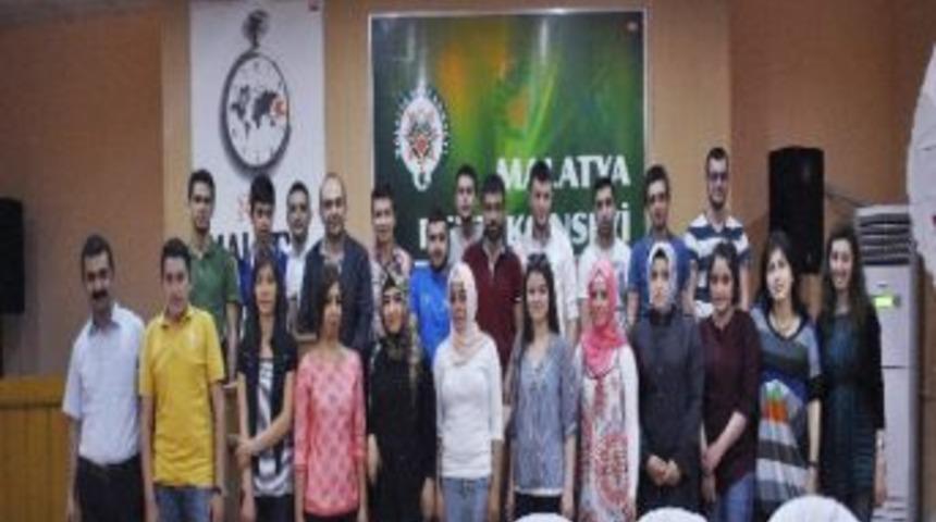&lsquo;kitap Okuma Ve Değerlendirme&rsquo; Programı Devam Ediyor