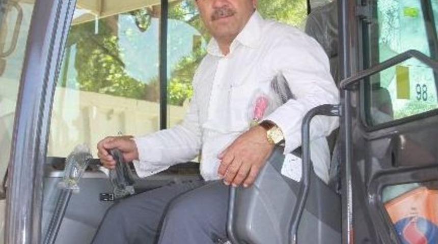 Sarıkız Sulama Birliği Yeni İş Makinesi Aldı