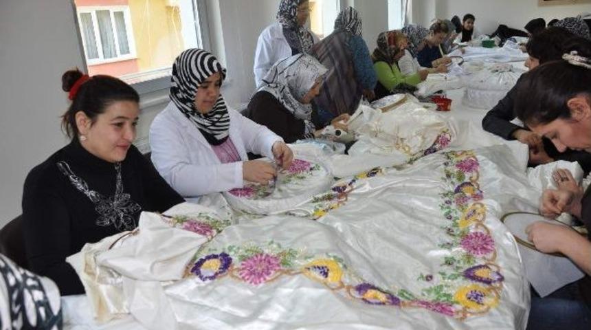 Şahinbey Belediyesi Mefruşat Ve Bilgisayar Kursları Yoğun İlgi G&ouml;r&uuml;yor