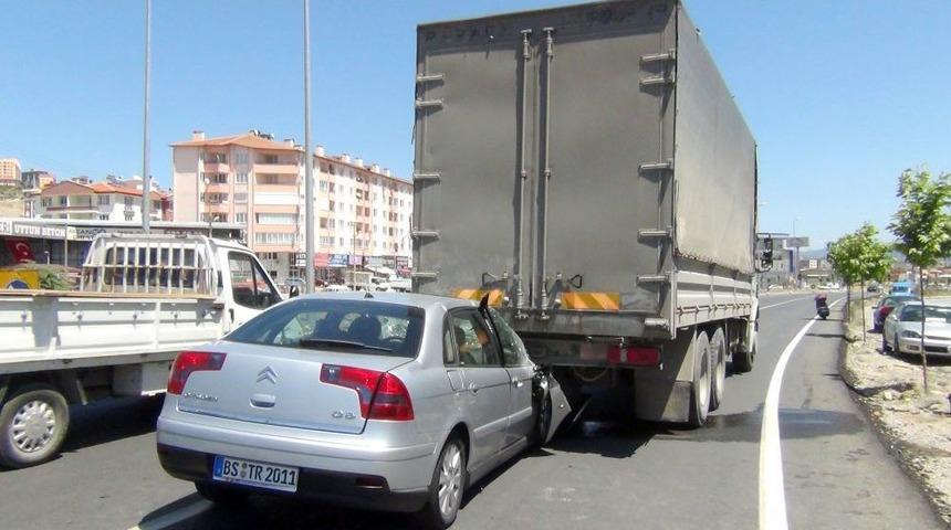TIR&rsquo;a &Ccedil;arpan Gurbet&ccedil;i: Bal Gibi Uyudum