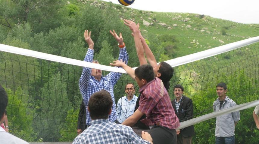 Polis Sac Kavurma Yaptı &Ouml;ğrenciler Yedi