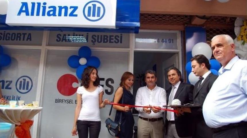 Salihli&rsquo;de Sigorta Acenteliği Hizmete Girdi