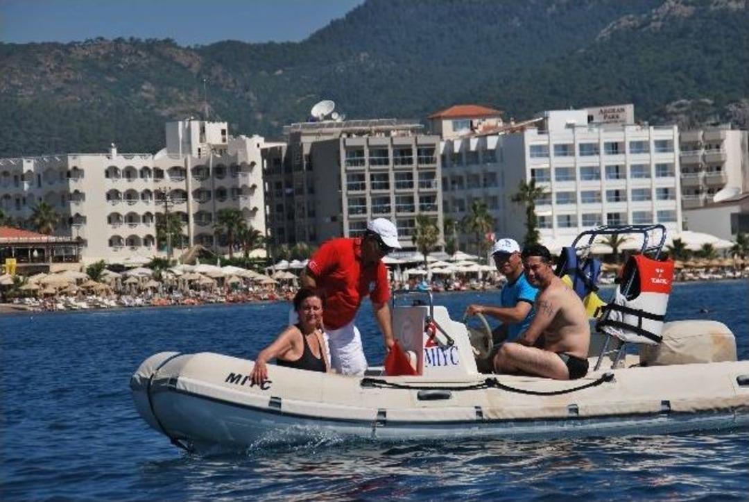 "masterlar A&ccedil;ık Su Y&uuml;zme Maratonu" Marmaris'te Yapıldı