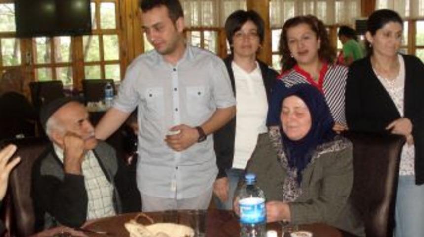 Diyaliz Hastalarına Piknikli Moral