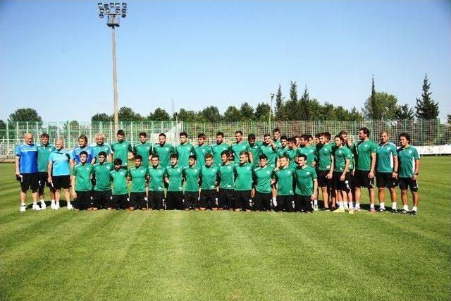 Bursaspor&rsquo;da Kiralık Ve Gen&ccedil; Oyuncular Top Başı Yaptı 1
