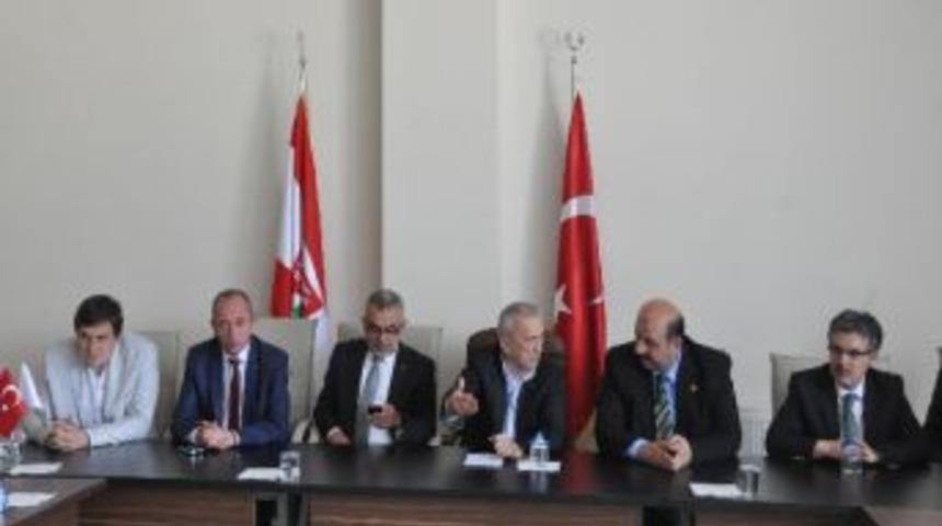 Ak Parti Heyeti Boluspor&rsquo;u Ziyaret Etti