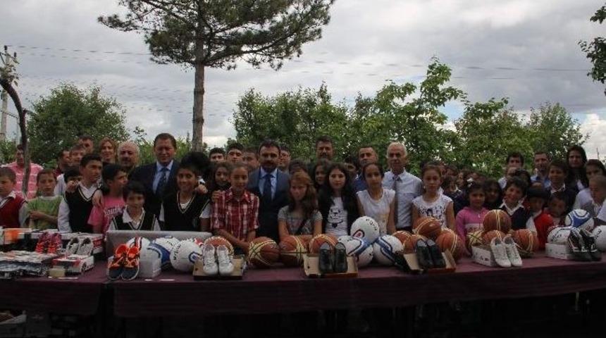 &Ccedil;orum&rsquo;da Atık Pil Toplayan Okullar &Ouml;d&uuml;llendirildi