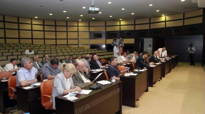 B&uuml;y&uuml;kşehir Meclisi&rsquo;nden Saip Konukoğlu&rsquo;na Vefa