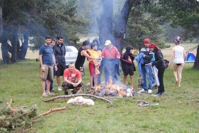 Esdag Ve Esbike’den Dünya Çevre Günü Doğa Kampı