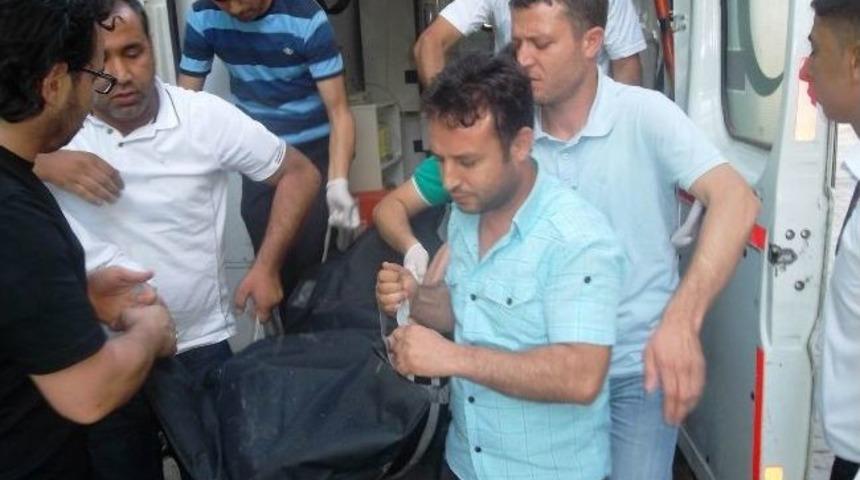 Şanlıurfa&rsquo;da Trafik Kazası: 1 &Ouml;l&uuml;, 15 Yaralı