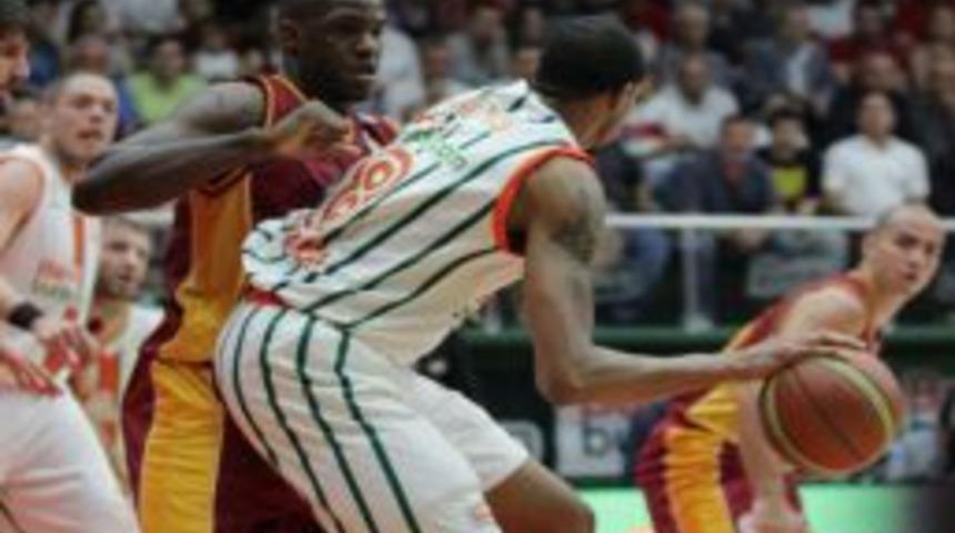 Banvit :71 - Galatasaray Medical Park: 72