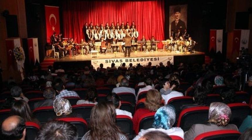 Sivas Belediyesi&rsquo;nden Mine Ge&ccedil;ili Konseri