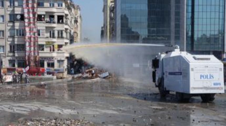 Polisten 'm&uuml;dahale Olmayacak' Anonsu