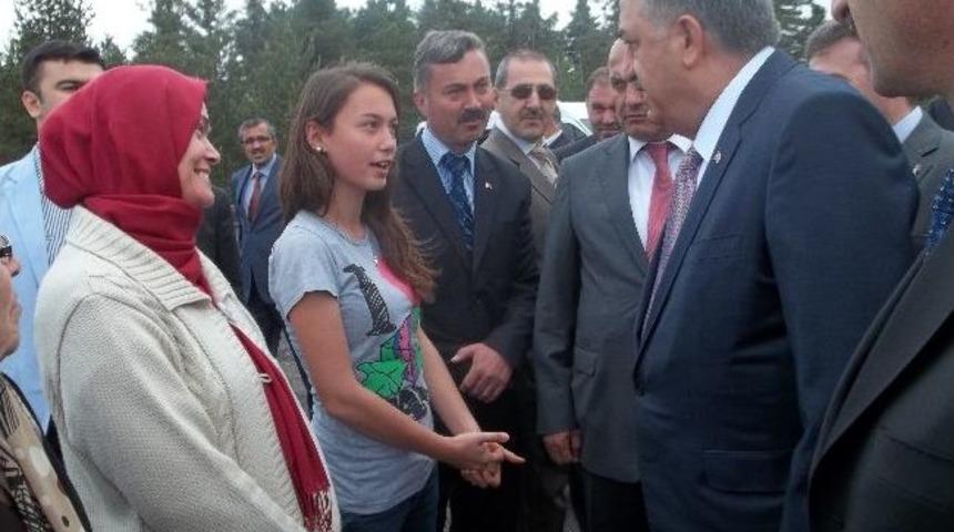 B&uuml;şra Suna&rsquo;dan Bakan Yazıcı&rsquo;dan İstek