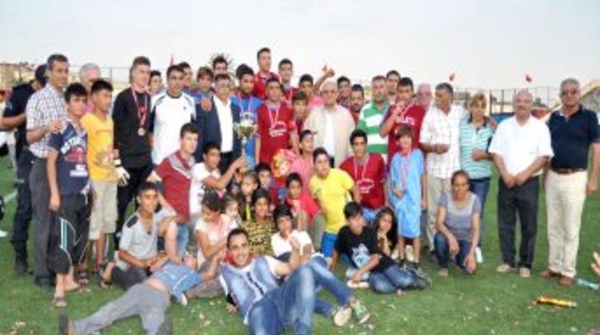 K&ouml;yler Liginin Şampiyonu Bolatlı K&ouml;y&uuml; Oldu