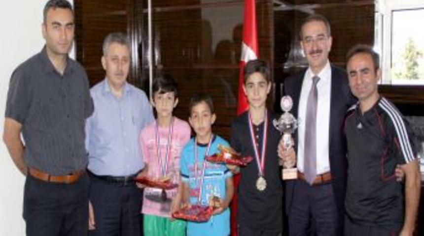 &Ccedil;arşamba, Boks Takımı T&uuml;rkiye Şampiyonasına Hazırlanıyor