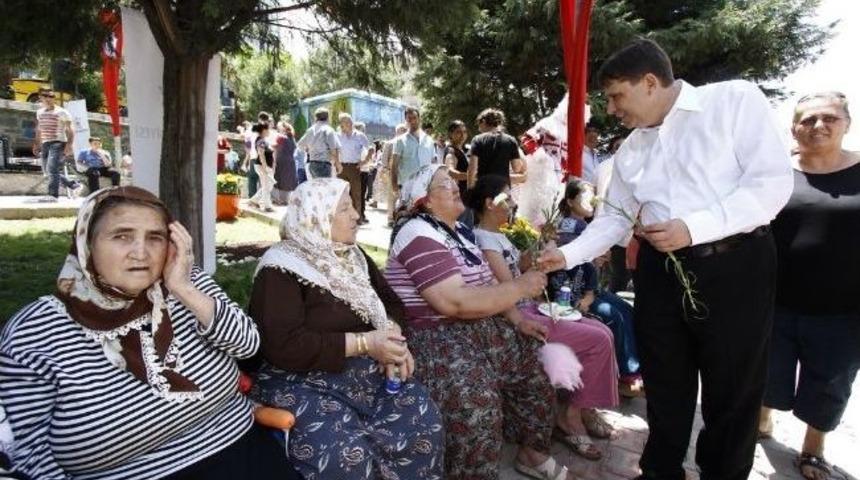 Başkan Tartan, Parkları Vatandaşlara Emanet Etti