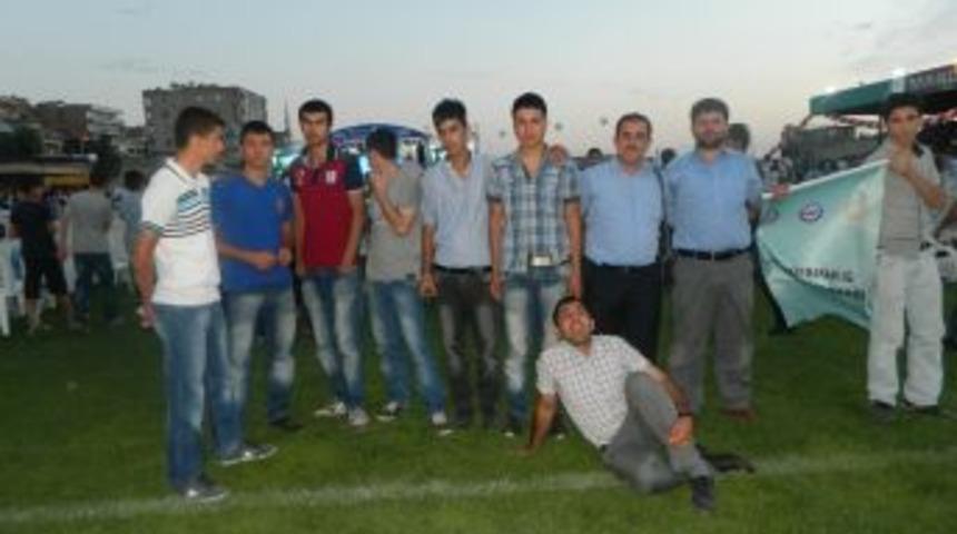 Derik Gen&ccedil;lik Merkezi, LYS'ye Hazırlanan &Ouml;ğrencileri K&uuml;lt&uuml;r Ş&ouml;lenine G&ouml;t&uuml;rd&uuml;