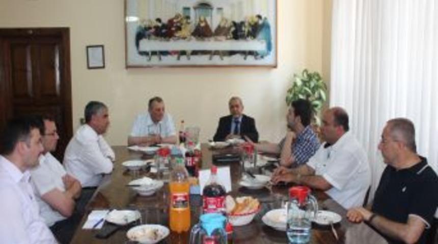 İngiliz Araştırmacı Diyalogu Yerinde G&ouml;rmek I&ccedil;in Mersin'de