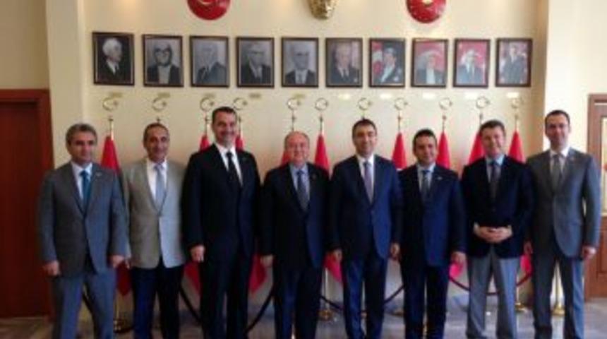 ESİDEF Y&ouml;netim Kurulu, Vali Toprak&rsquo;ı Ziyaret Etti