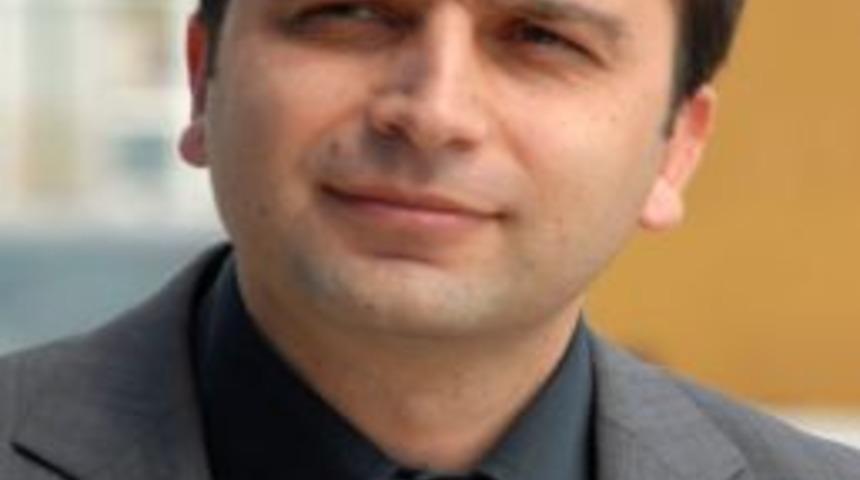 AK Parti'li K&ouml;se: Akaydın Psikoloğa G&ouml;r&uuml;nmeli