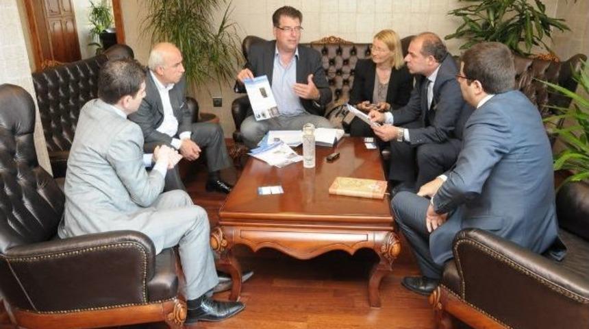 Kiel’den İlk İşbirliği Teklifi