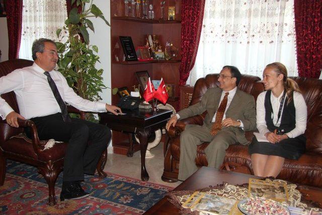 Ünver: Kadınlara Pozitif Ayrımcılıkta Dünyaya Örnek Olacak Projeyi Uyguluyoruz 1