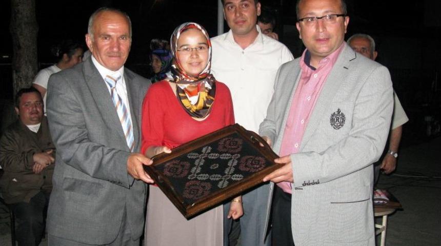 Ulus Halk Eğitimi Merkezi Yıl Sonu Etkinliği D&uuml;zenledi