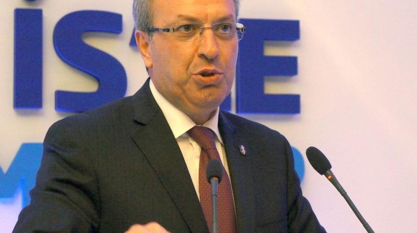 'İş Bankası Topladığı Mevduattan Fazlasını Kredi Olarak Dağıttı'