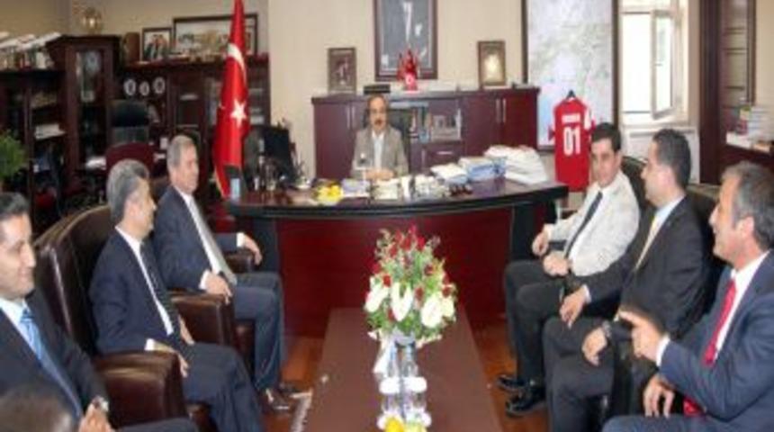 &lsquo;Geleceğin Adana&rsquo;sı I&ccedil;in Mutlaka G&uuml;&ccedil;birliği Sağlanmalı