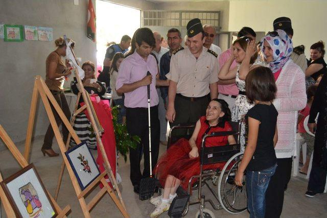 Resimleri Ile Engel Tanımadı 1