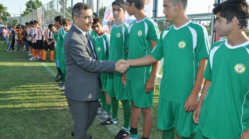 K&uuml;lt&uuml;r Evleri Futbol Turnuvası Başladı
