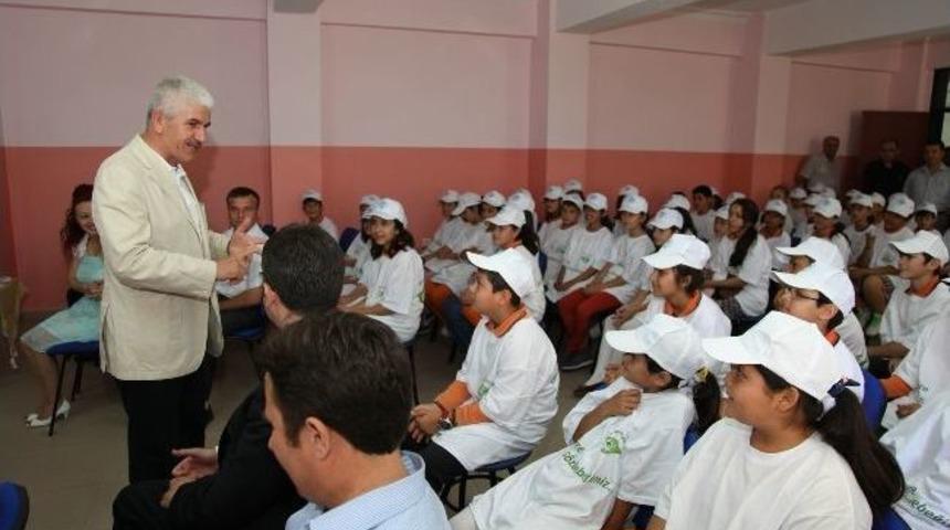&Ccedil;evreci &Ouml;ğrenciler &Ouml;d&uuml;llendirildi